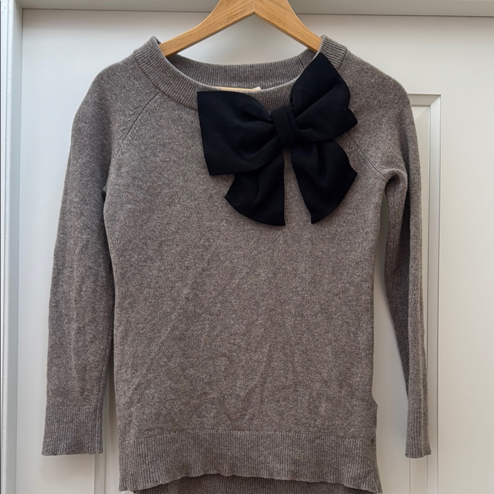 Kate Spade ♠️ Gray Sweater with Black Bow